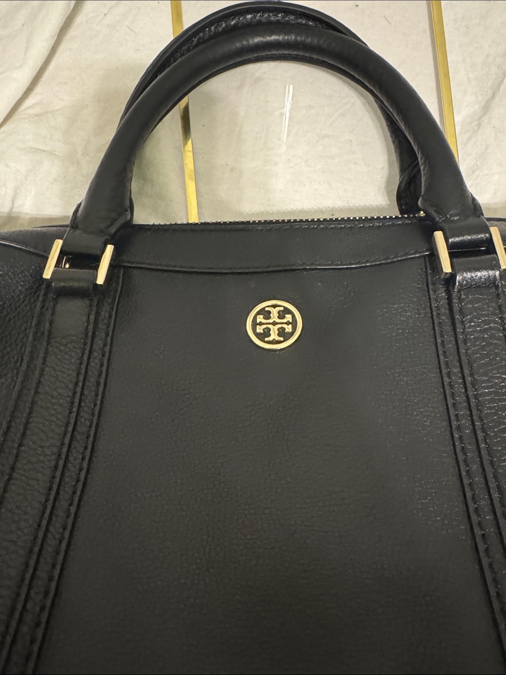 Tory Burch Black Pebbled Leather Satchel with Gold Logo - Picture 3 of 7